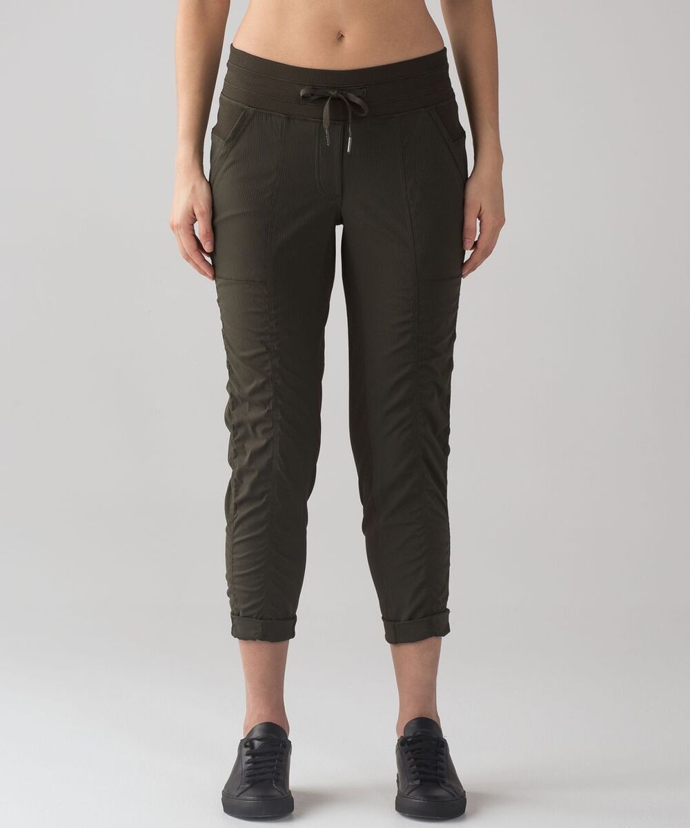 Lululemon Street To Studio Pant II *Unlined 28" in Dark Olive Size 2